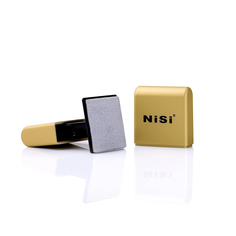 camera-filters--NiSi-Ireland-150mm-Professional-ii-Filter-Kit-second-gen-filter-pouch-bag-clever-filter-cleaner-open